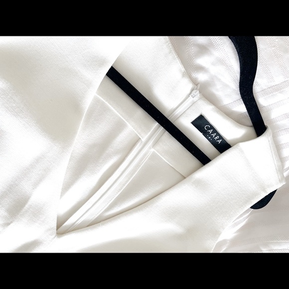 Gorgeous new without tags one piece jumpsuit - Picture 11 of 15